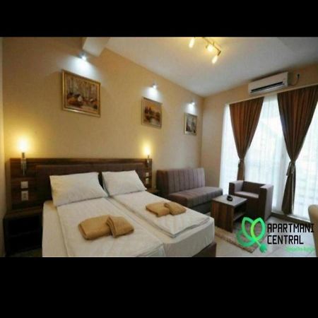 Apartmani Central 2.0 & Free Parking Vrnjačka Banja Kültér fotó